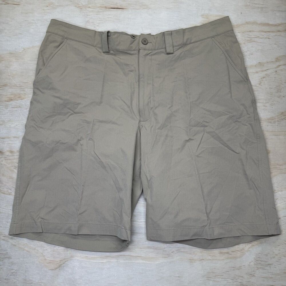 USED sz 40 Under Armour Flat Front Shorts Golf Khaki Beige